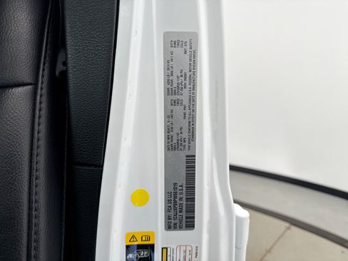 Used 2023 Jeep Wrangler Unlimited Sahara image 20