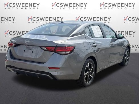 Used 2025 Nissan Sentra SV FWD image 5
