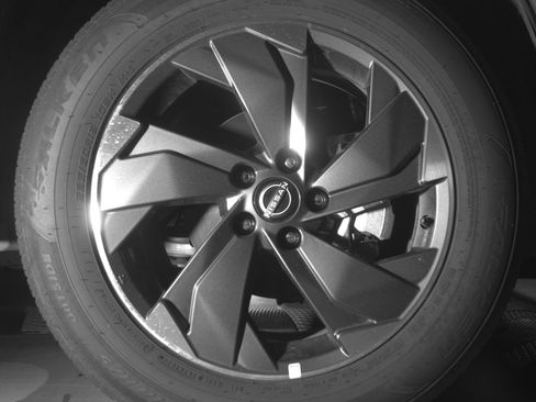 Used 2025 Nissan Rogue SV image 13