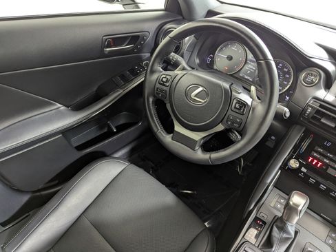 Used 2023 Lexus IS 300 w/ Premium Package RWD image 9
