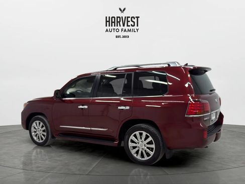 Used 2010 Lexus LX 570 4WD image 3