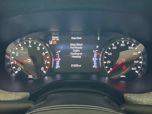 Used 2025 Jeep Compass Latitude AWD/4WD image 40