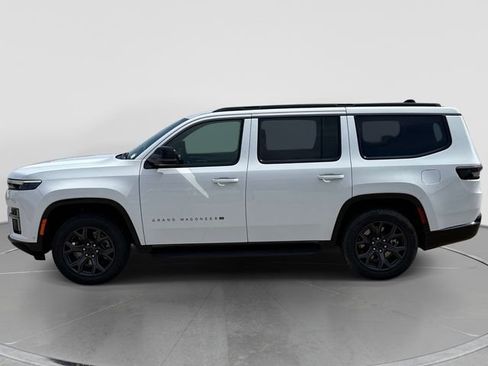 New 2026 Jeep Grand Wagoneer Limited AWD/4WD image 7