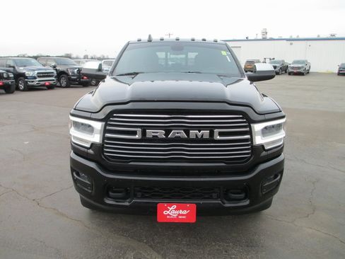 Used 2022 RAM 3500 Laramie image 11