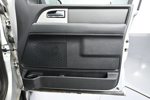 Used 2017 Ford Expedition XLT AWD/4WD image 40