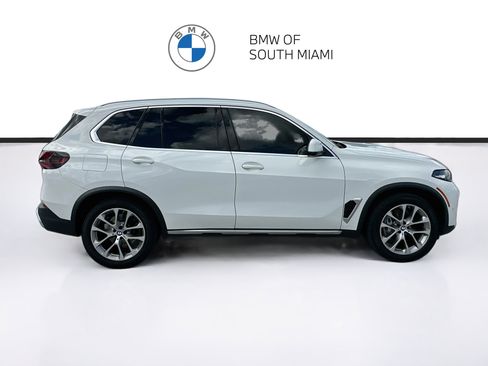 Used 2024 BMW X5 sDrive40i w/ Parking Assistance Package RWD image 8