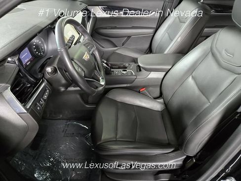 Used 2024 Cadillac XT6 Premium Luxury w/ Technology Package FWD image 13