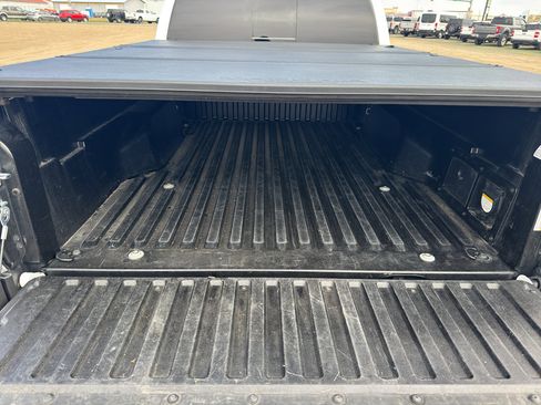 Used 2023 Toyota Tacoma TRD Off-Road image 14