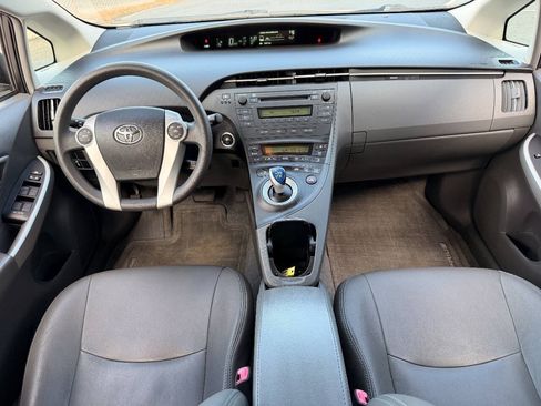 Used 2010 Toyota Prius Two FWD image 27