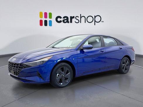 Used 2022 Hyundai Elantra SEL w/ Convenience Package image 1