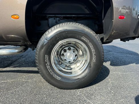 Used 2007 Chevrolet Silverado 3500 LTZ AWD/4WD image 11