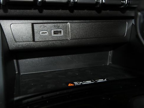 Used 2023 Chevrolet Colorado ZR2 w/ ZR2 Convenience Package III AWD/4WD image 17