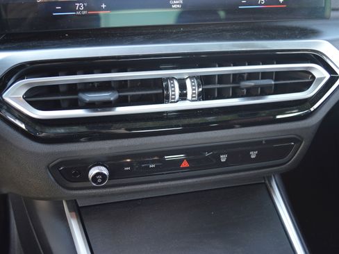 Certified 2024 BMW 430i Convertible w/ Premium Package image 30