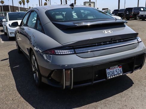 Used 2023 Hyundai Ioniq 6 SEL RWD image 4