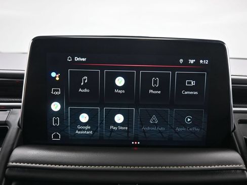 Used 2022 GMC Yukon XL SLT w/ SLT Premium Package AWD/4WD image 17