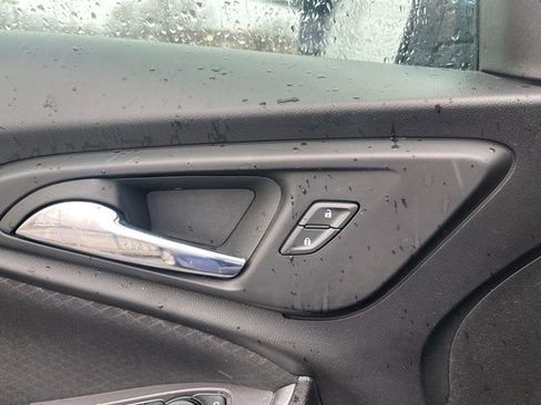 Used 2023 Chevrolet Malibu LT image 18