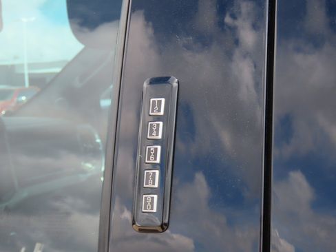 Used 2022 Ford F150 King Ranch w/ Equipment Group 601A High image 19