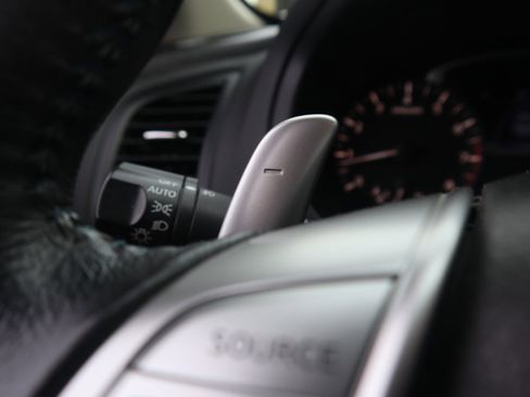 Used 2016 Nissan Altima 2.5 SR w/ LED Appearance Package image 55