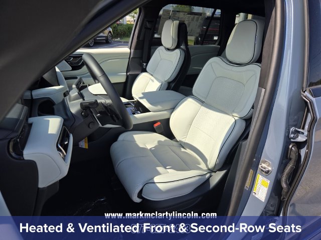 New 2026 Lincoln Aviator Black Label w/ Black Label Special Edition AWD/4WD image 8