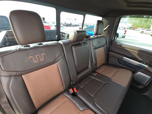 Used 2025 Ford F350 King Ranch w/ FX4 Off-Road Package image 15