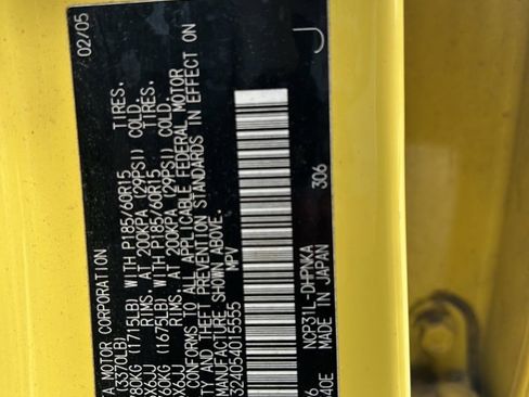 Used 2005 Scion xB image 11