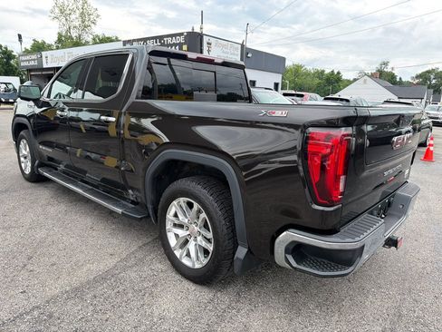 Used 2019 GMC Sierra 1500 SLT w/ SLT Premium Package AWD/4WD image 13