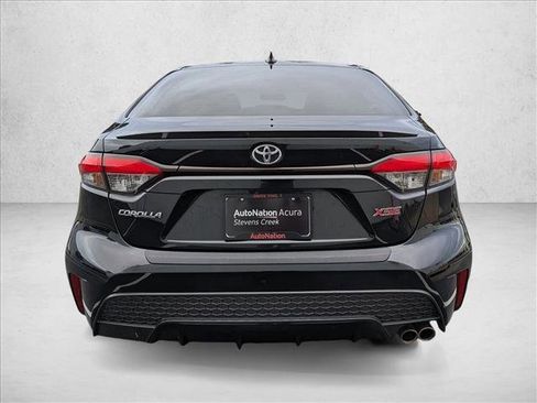 Used 2020 Toyota Corolla XSE image 7