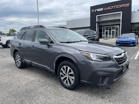 Used 2020 Subaru Outback Premium AWD/4WD image 1