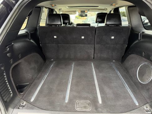 Used 2013 Jeep Grand Cherokee Limited w/ Luxury Group II image 7