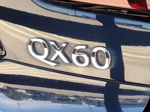Used 2018 INFINITI QX60 Luxe w/ Premium Plus Package AWD/4WD image 12