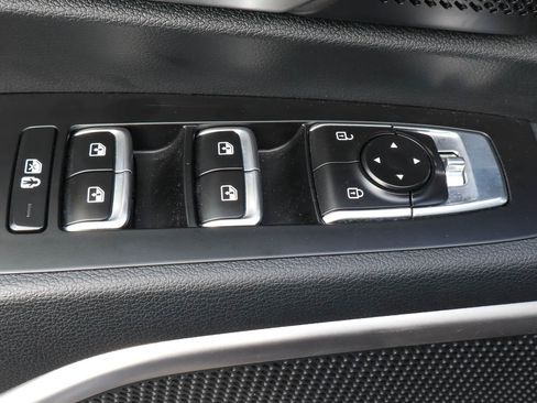 Used 2025 Kia Telluride S AWD/4WD image 14