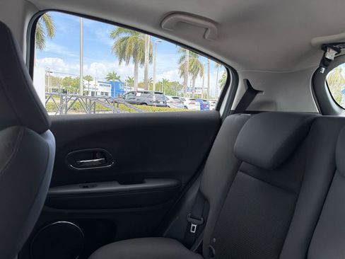 Certified 2022 Honda HR-V EX image 13