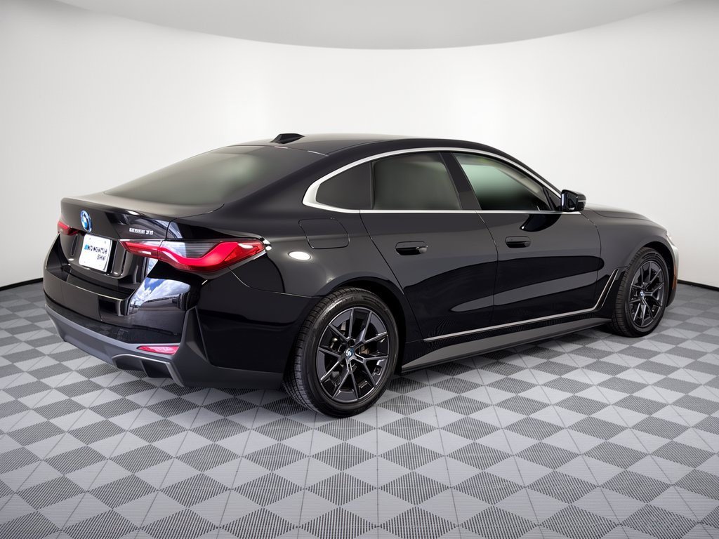Used 2024 BMW i4 eDrive35 w/ Premium Package RWD image 9