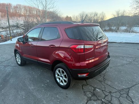 Used 2018 Ford EcoSport SE image 6