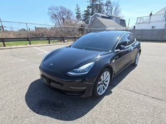 Used 2019 Tesla Model 3 Long Range video 1