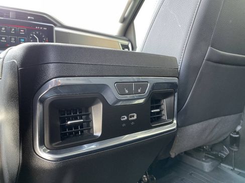 Used 2024 GMC Sierra 3500 Denali w/ Technology Package AWD/4WD image 16