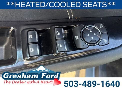 Used 2019 Ford Edge Titanium w/ Equipment Group 301A AWD/4WD image 12