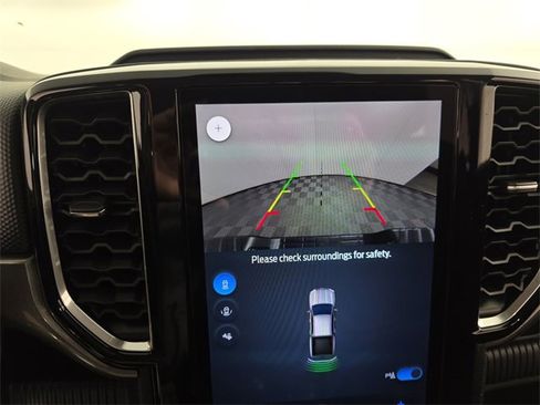 Used 2024 Ford Ranger XLT image 17