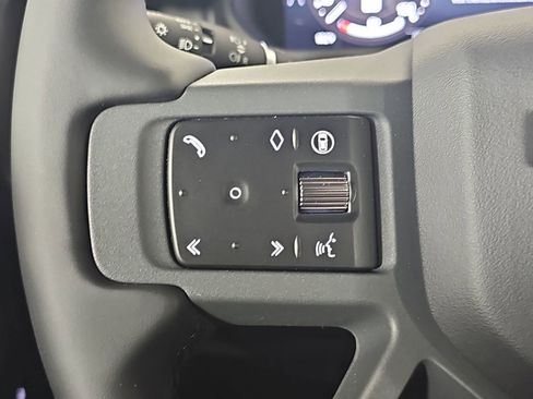 Used 2025 Land Rover Defender 110 S AWD/4WD image 16