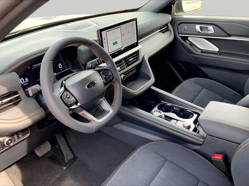 New 2026 Ford Explorer Tremor w/ Tremor Ultimate Package AWD/4WD image 8