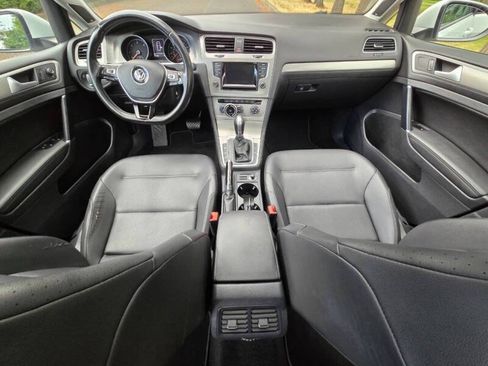 Used 2015 Volkswagen Golf TDI SEL FWD image 11