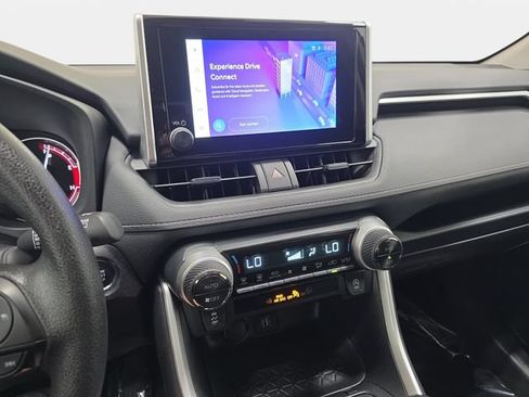 Certified 2025 Toyota RAV4 XLE AWD/4WD image 17