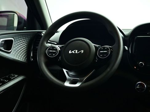 Used 2024 Kia Soul S image 40
