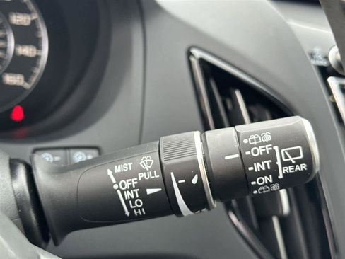 Certified 2025 Acura RDX SH-AWD w/ Technology Package image 21