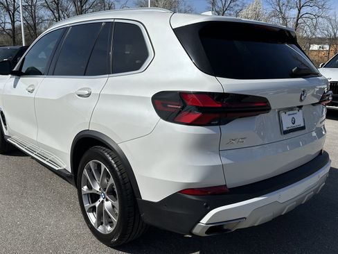 Certified 2024 BMW X5 xDrive40i image 8