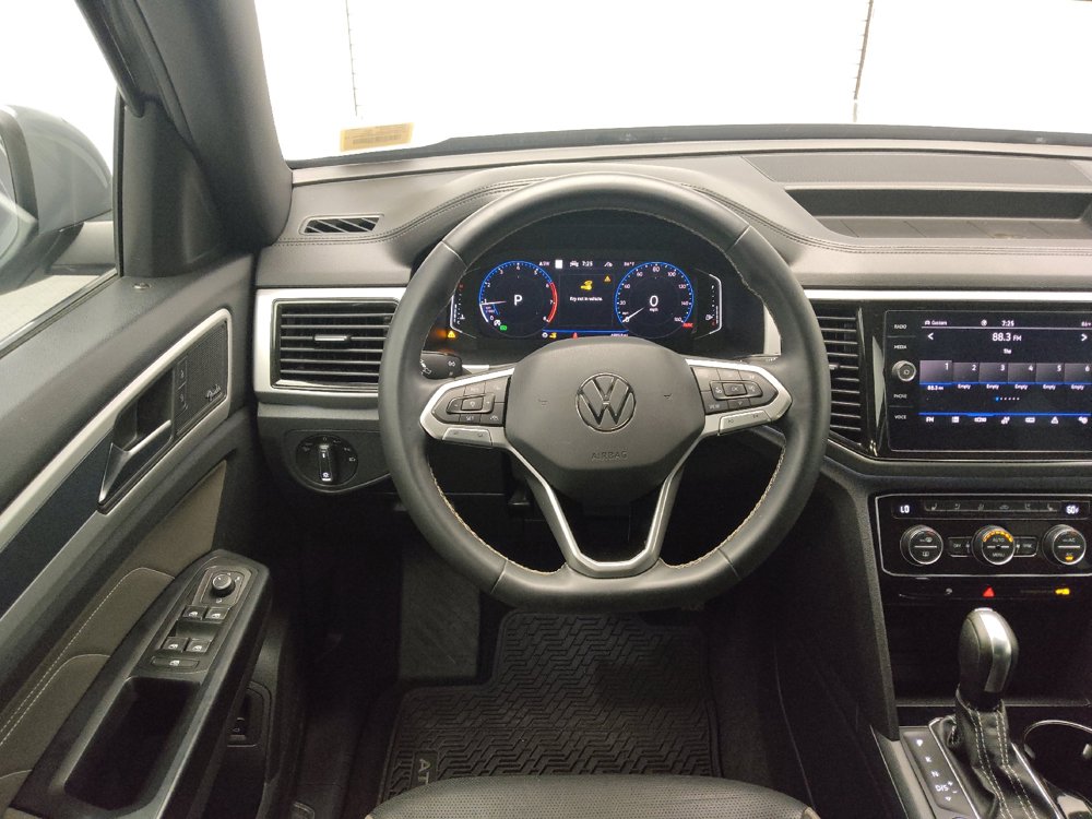 Used 2021 Volkswagen Atlas Cross Sport SEL Premium AWD/4WD image 22