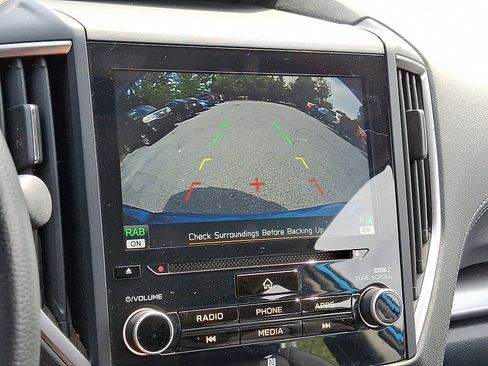 Certified 2023 Subaru Impreza 2.0i Limited image 17