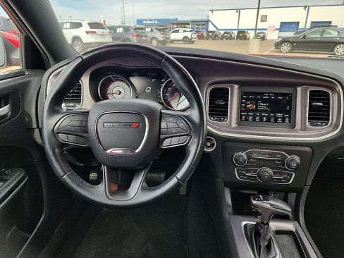 Used 2022 Dodge Charger SXT image 6