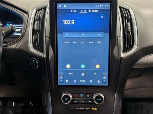 Used 2022 Ford Edge Titanium AWD/4WD image 22
