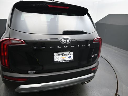 Used 2021 Kia Telluride S image 12
